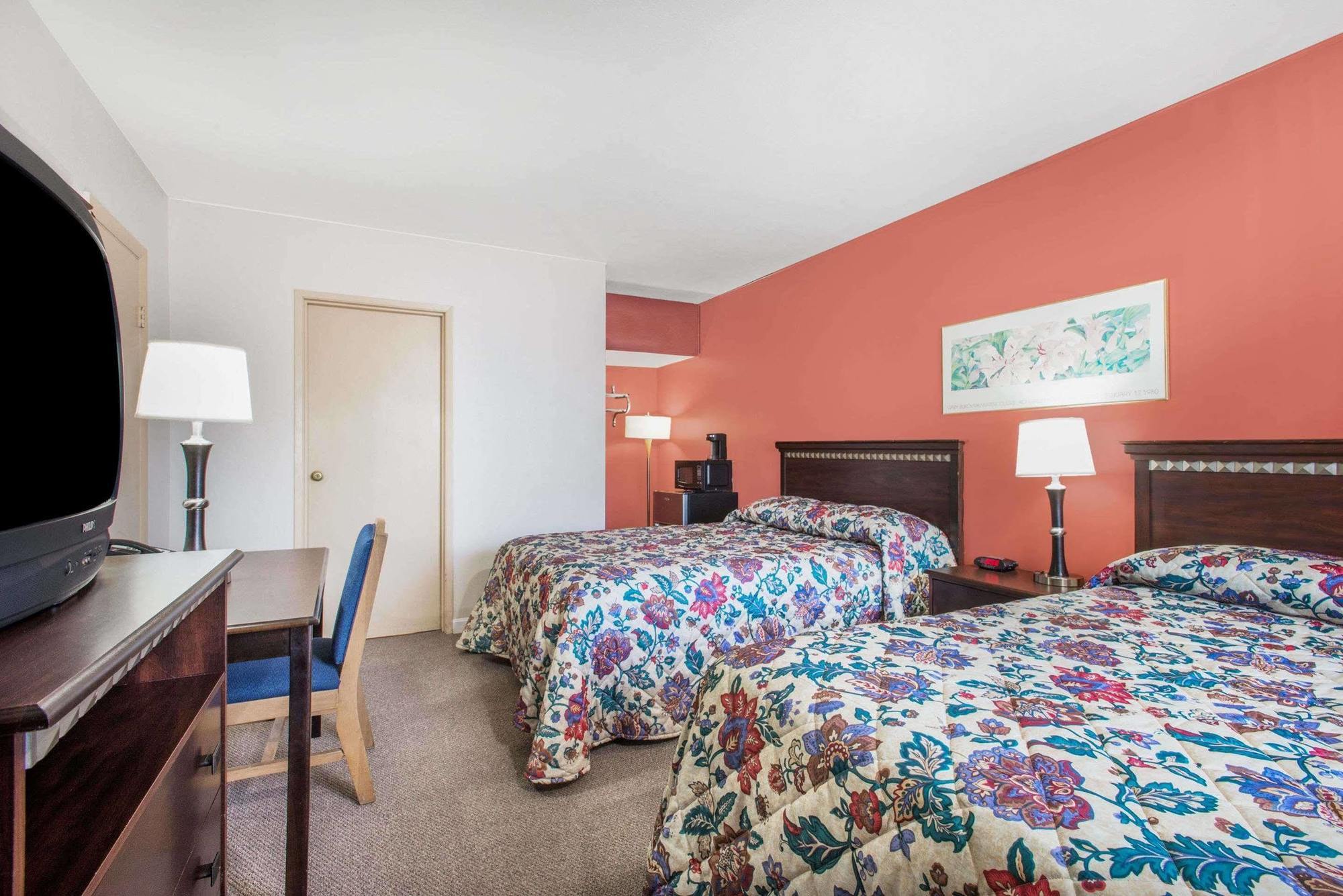 Budget Inn/ Natick Dış mekan fotoğraf